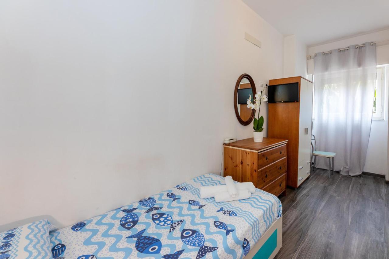 Albergo Oasi Финале Лигуре Экстерьер фото